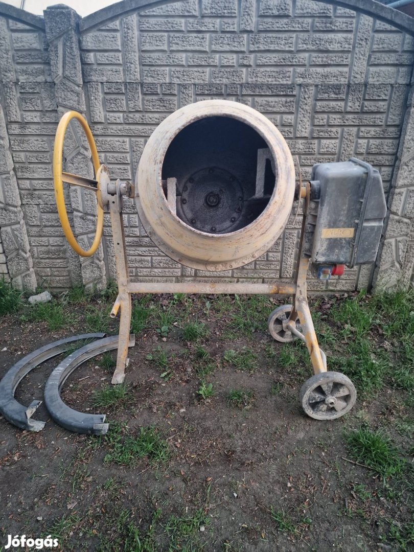 Alko 130 literes 2 talicskás modern betonkeverő 