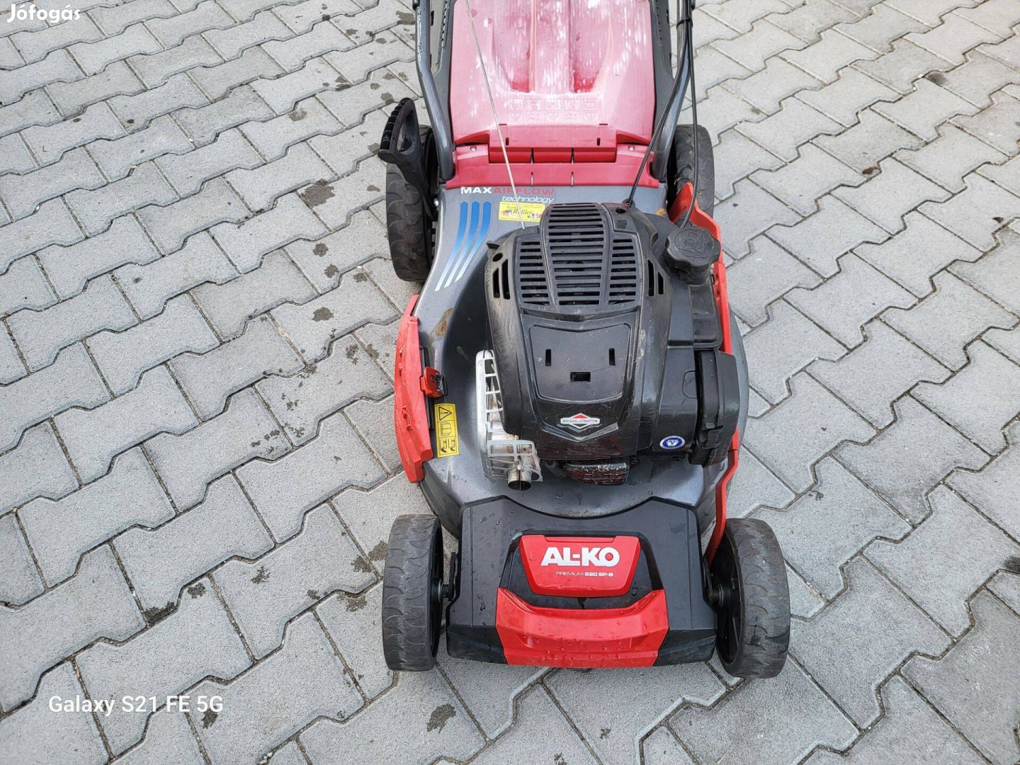 Alko Premium: Briggs motoros - önjáró + gyűjtős fűnyíró