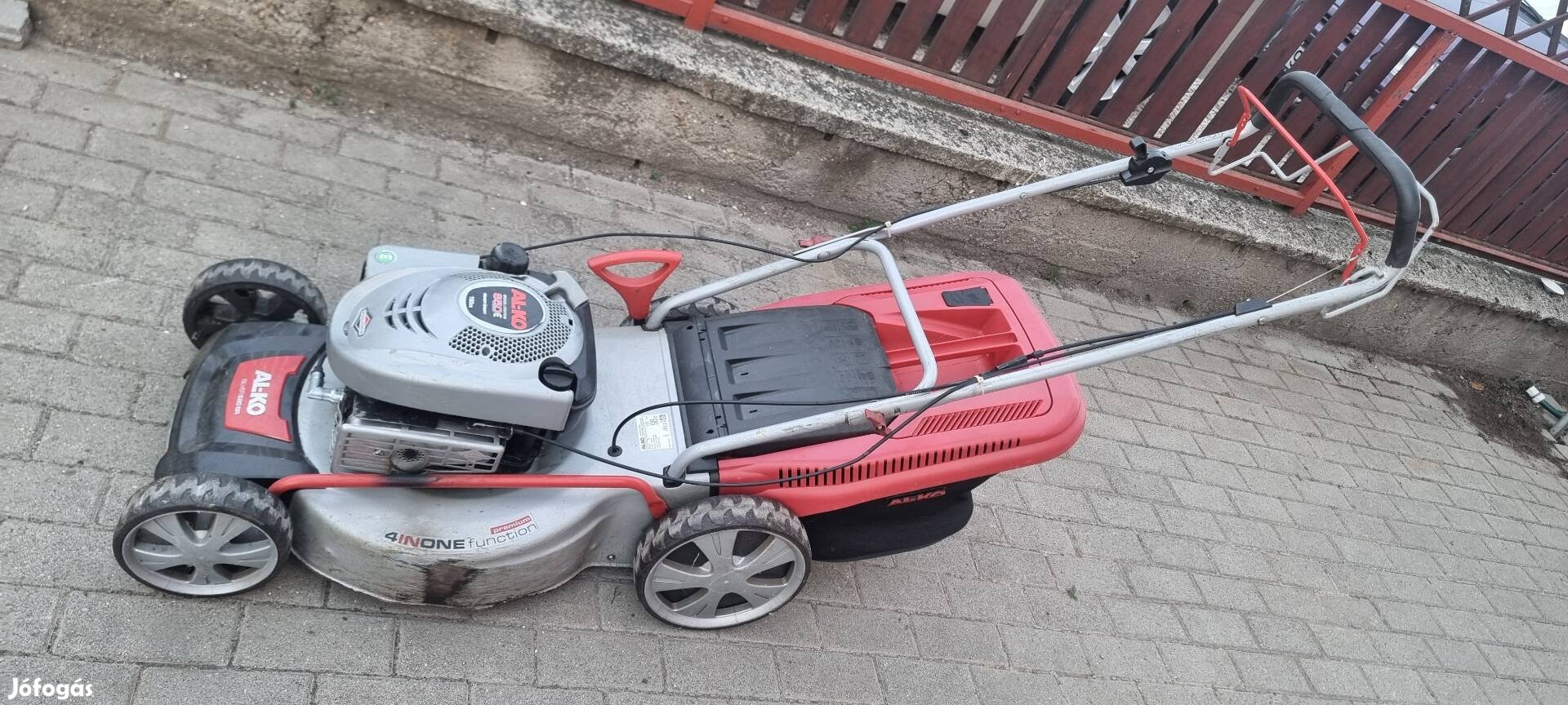 Alko Silver 520 BR Briggs&Stratton 190cc 6Le önjáró fűnyíró hibás