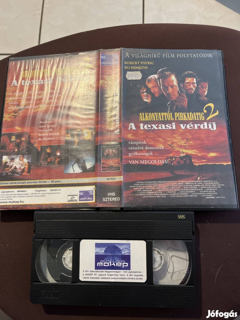 Alkonyattól pirkadatig 2 thriller vhs nagytok