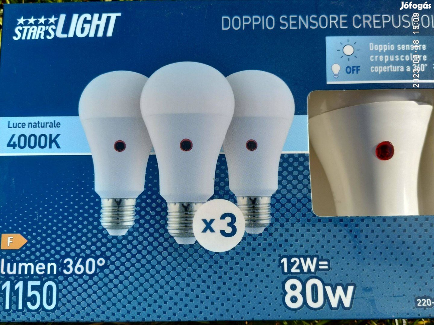 Alkonykapcsolós LED izzó 12 W 1150 lm, automata fel- és lekapcsolással