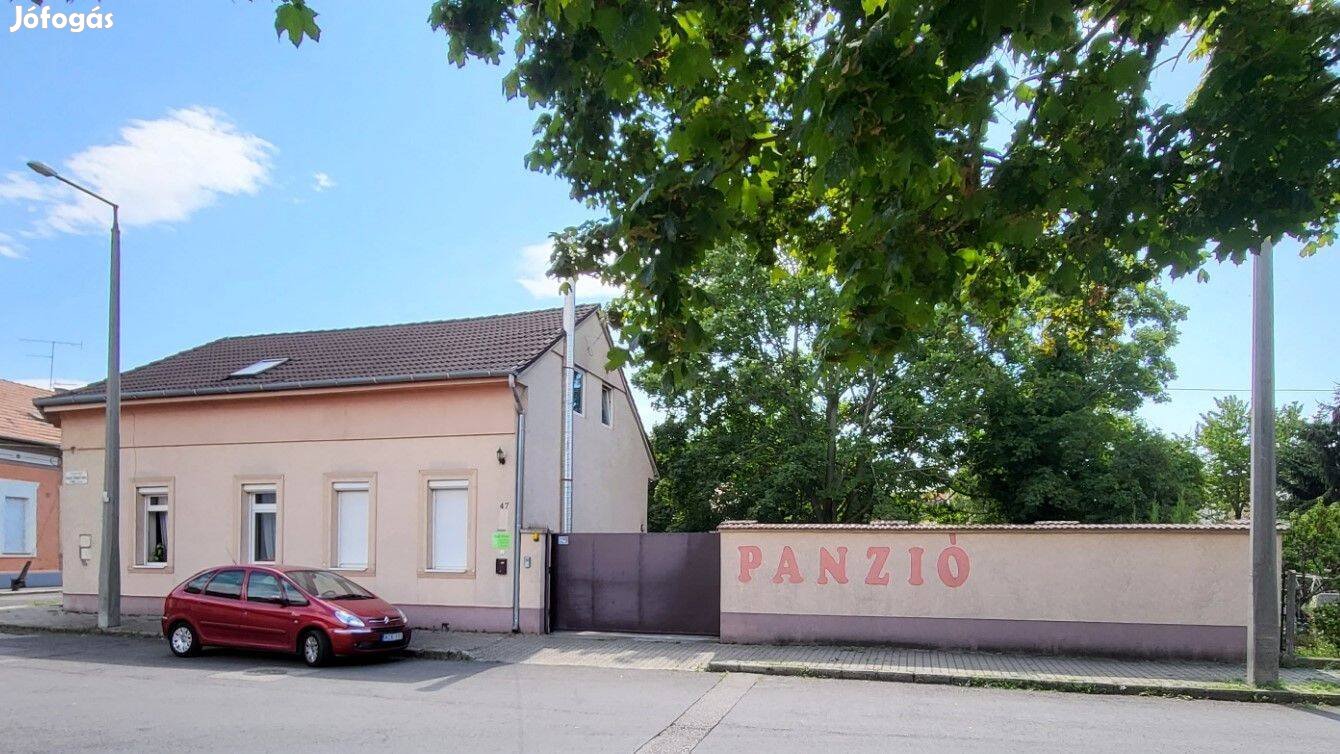 Állásajánlat: Panzió takarító (részmunkaidő)