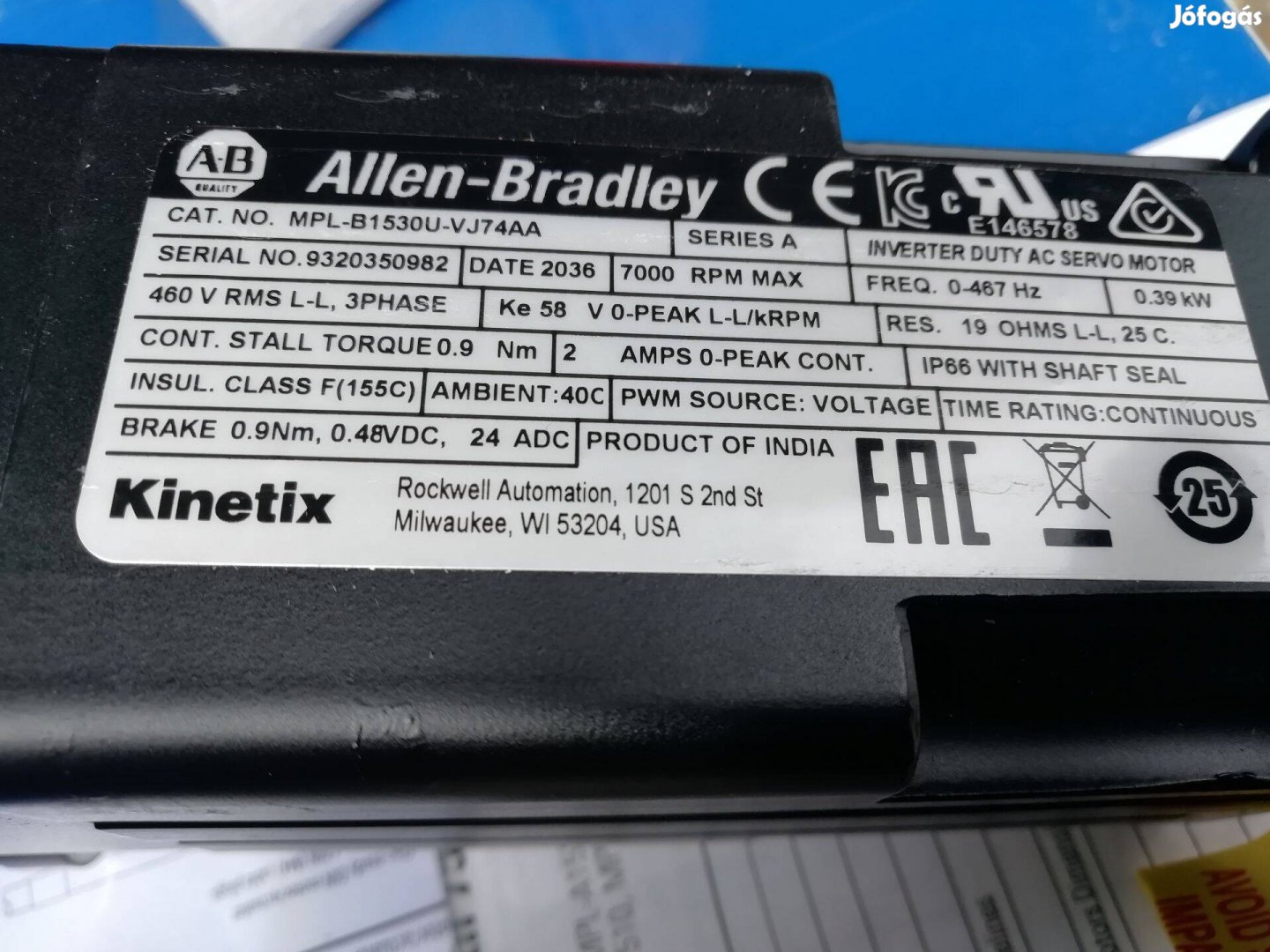 Allen Bradley szervó motor MPL-B153OU-VJ74AA