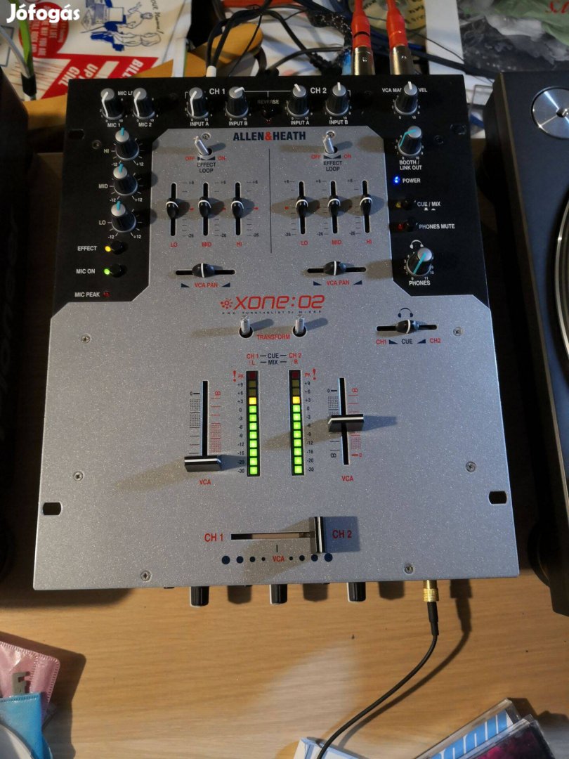 Allen&Heath Xone 02 DJ keverő