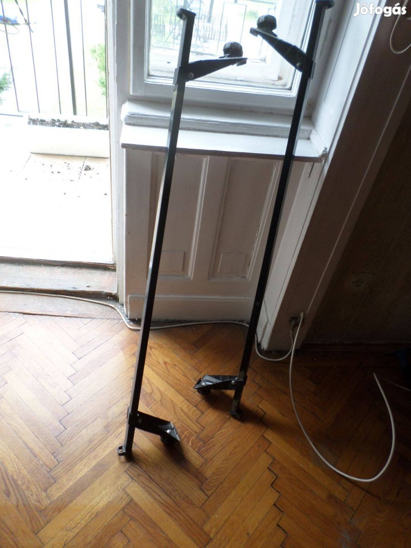 Állítható csomagtartó