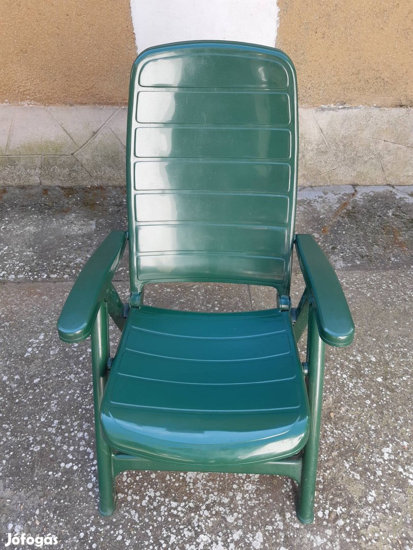 Állítható kerti szék