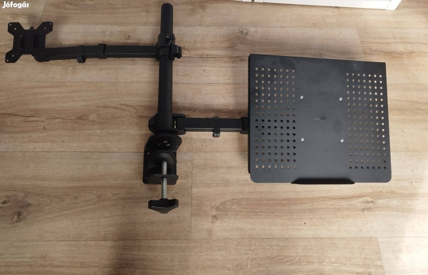 Állítható kettős monitor- és laptoptartó konzol