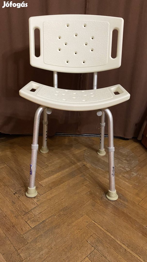 Állítható magasságú Thuasne zuhanyszék háttámlával