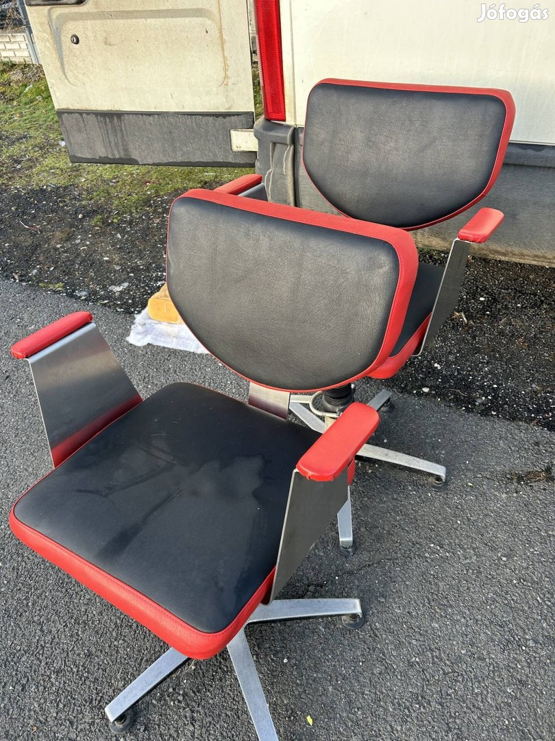 Állítható szék