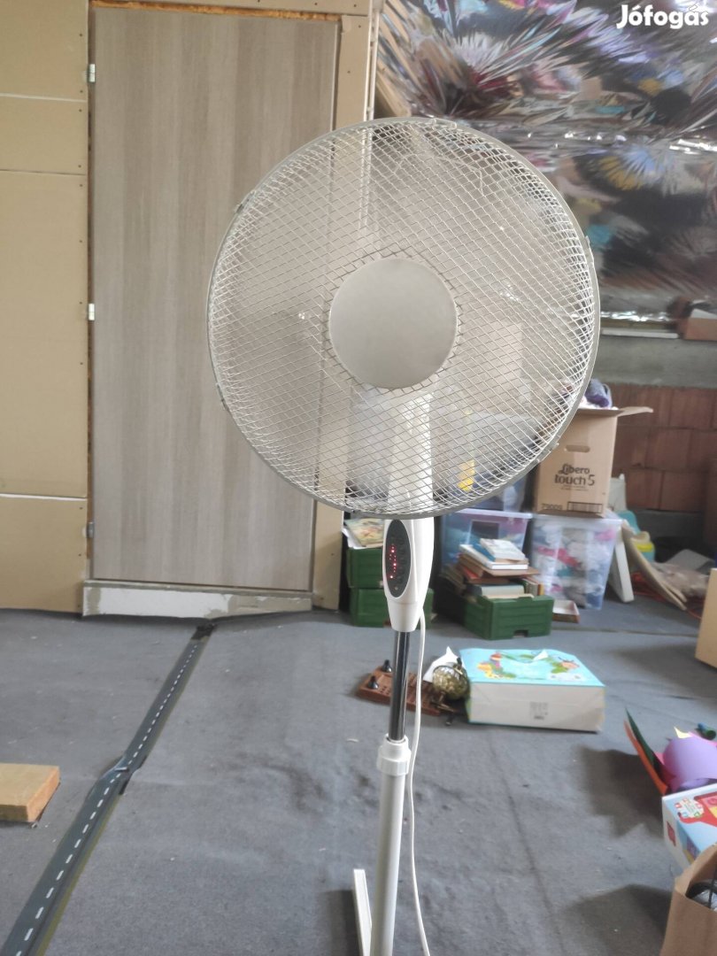 Álló ventilátor távirányítóval