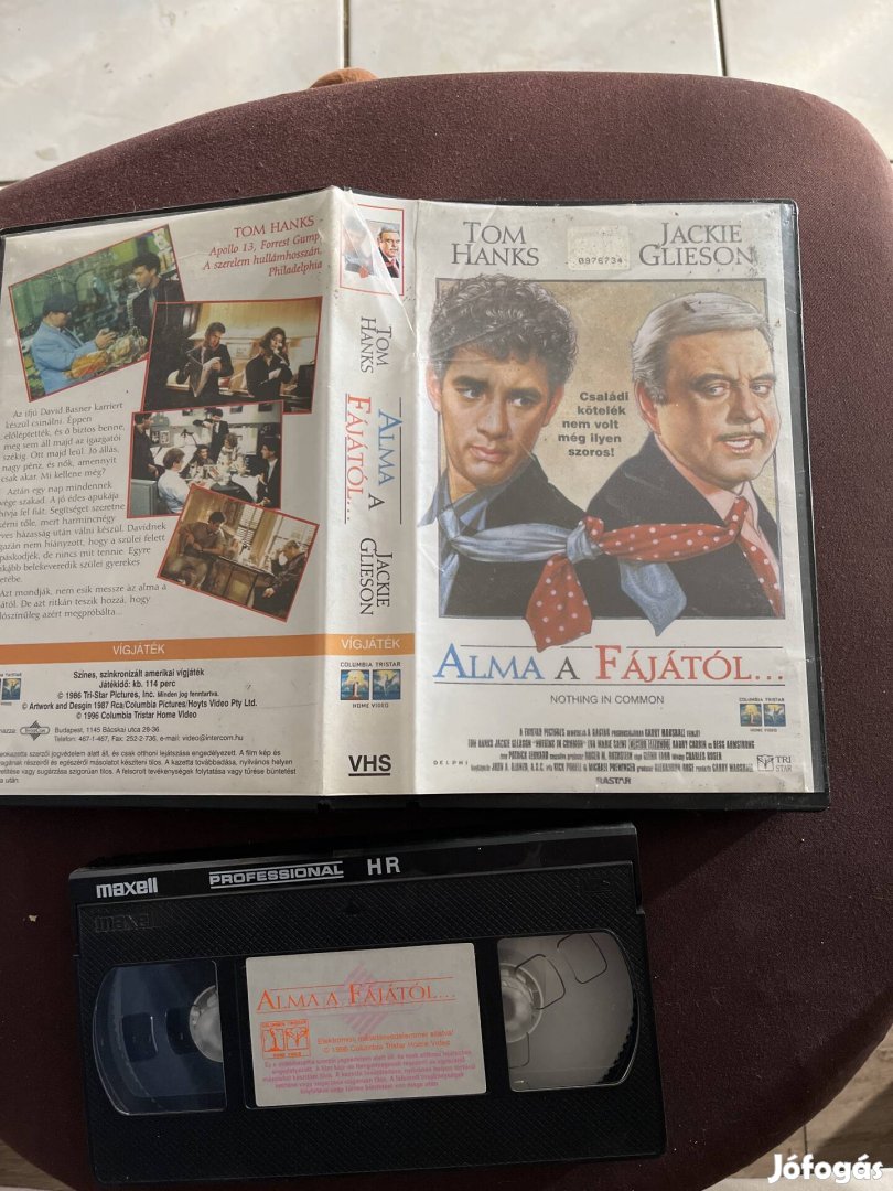 Alma a fájától vigjáték vhs