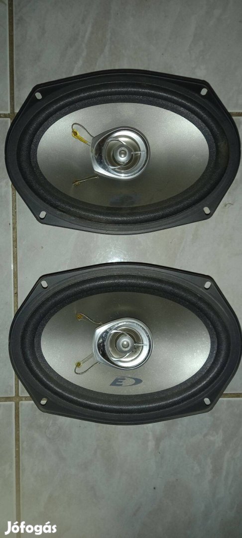 Alpine oval 2x280w