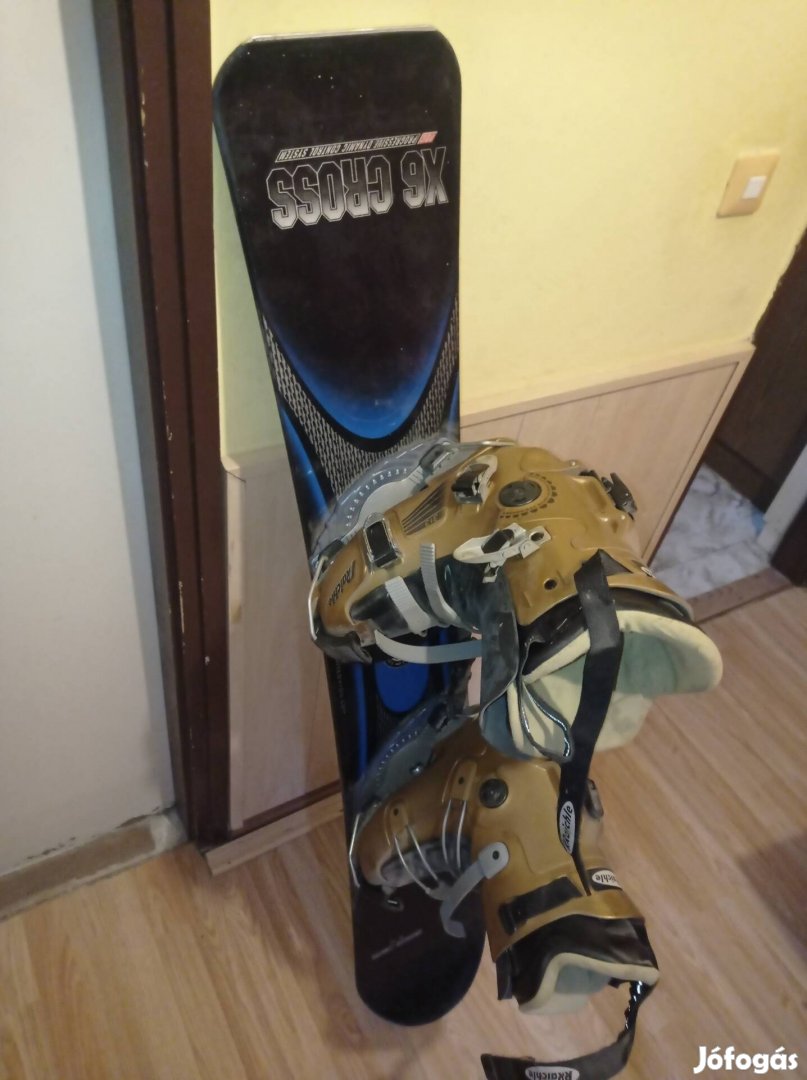 Alpine snowboard +bakancs 20e,- 42es bakancs