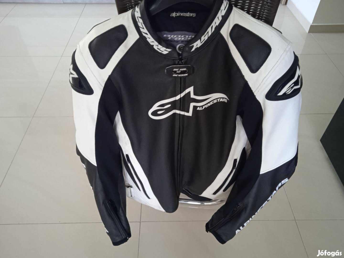 Alpinestars bőrdzseki (50)