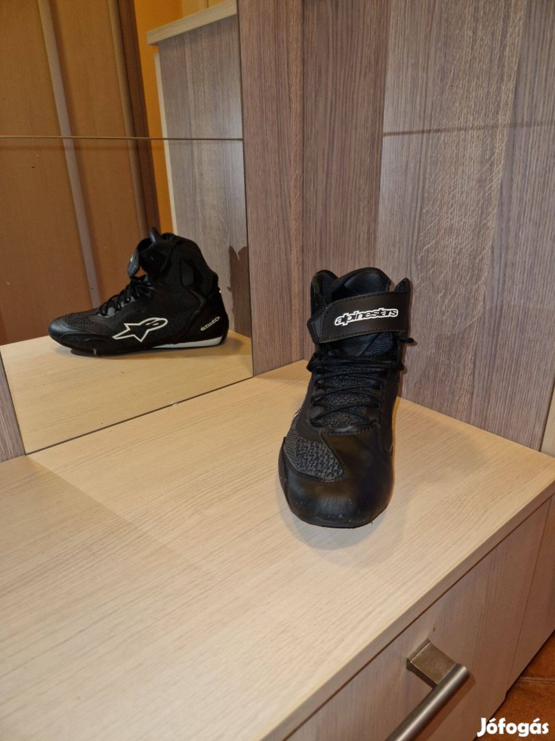 Alpinestars motoros cipő