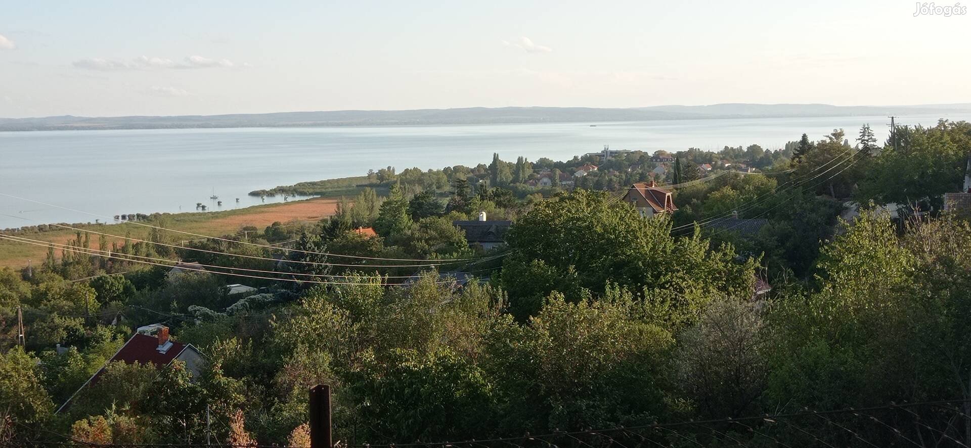 Alsóörs elvehetetlen orokpanoramas.