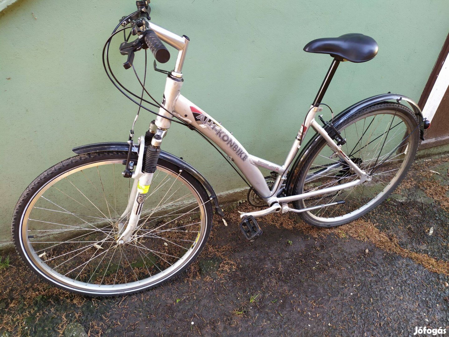 Alu Kon Bike 28" alu vázas női kerékpár,jó állapotban eladó