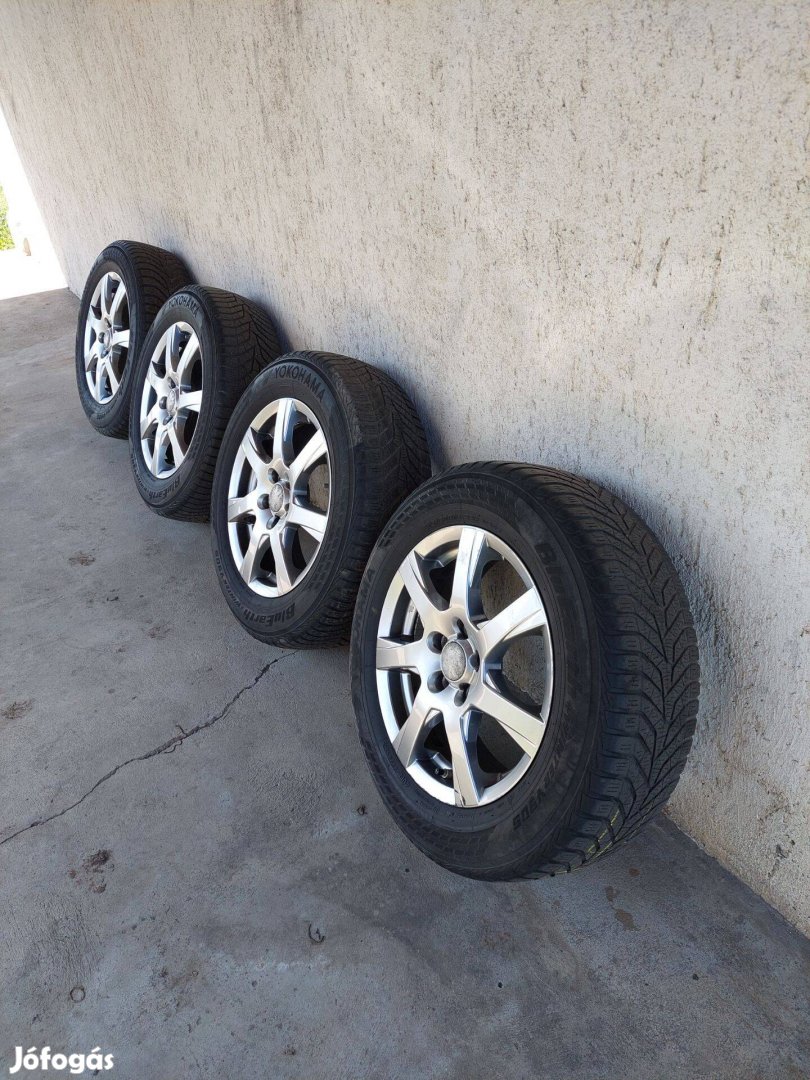 Alufelni 16 -os Yokohama téli gumival 215/60/R16 Ford