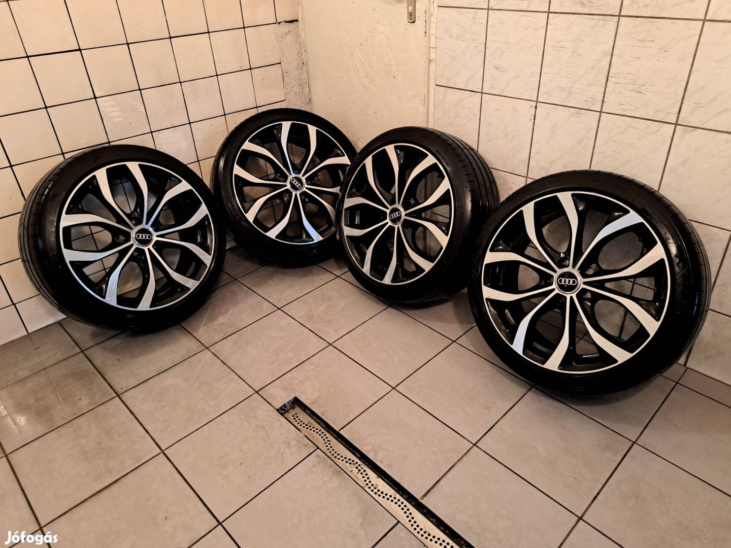 Alufelni 18" 5x112 Audi VW 225/40 R18 Goodyear-DOT 2024