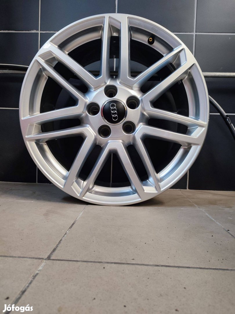 Alufelni 5x112 Audi Ttrs gyári újszerű garnitúra 18"