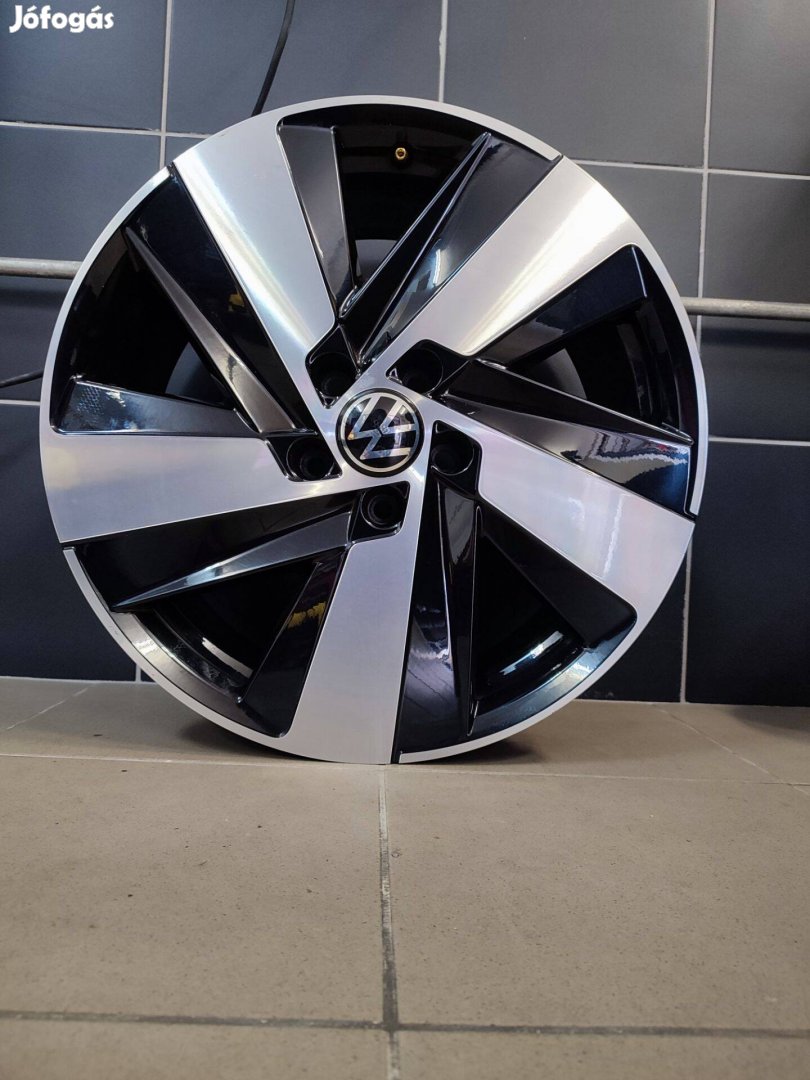 Alufelni 5x112 Volkswagen Arteon gyári újszerű garnitúra 18"méretben!