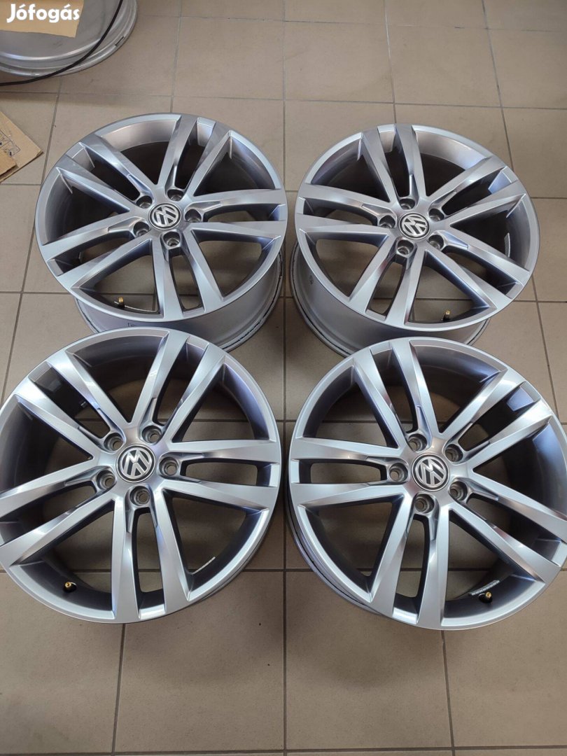 Alufelni 5x112 Volkswagen Golf gyári 17"garnitúra!