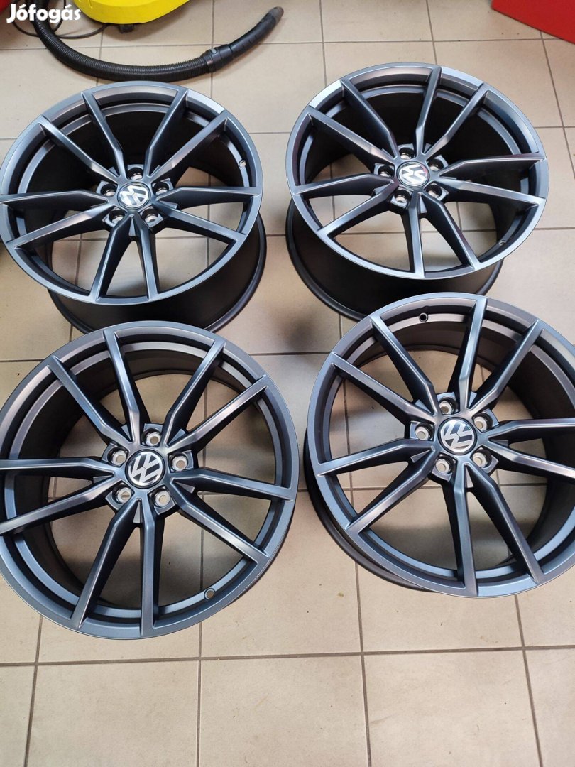 Alufelni 5x112 Volkswagen Pretoria gyári új garnitúra 19"