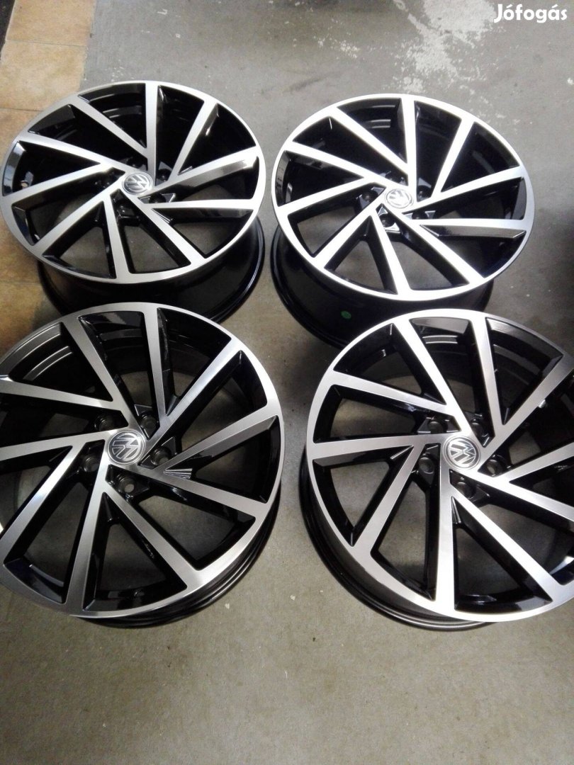 Alufelni 5x112 Volkswagen T-roc gyári újszerű garnitúra 18"méretben!