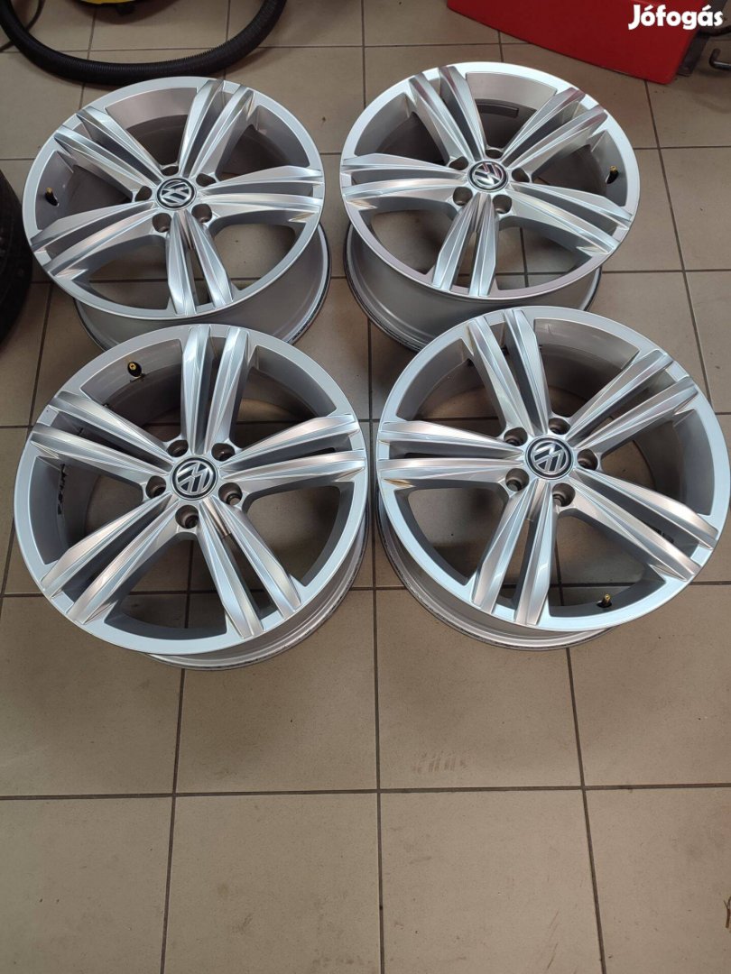 Alufelni 5x112 Volkswagen Tiguan gyári újszerű garnitúra 18"méretben!