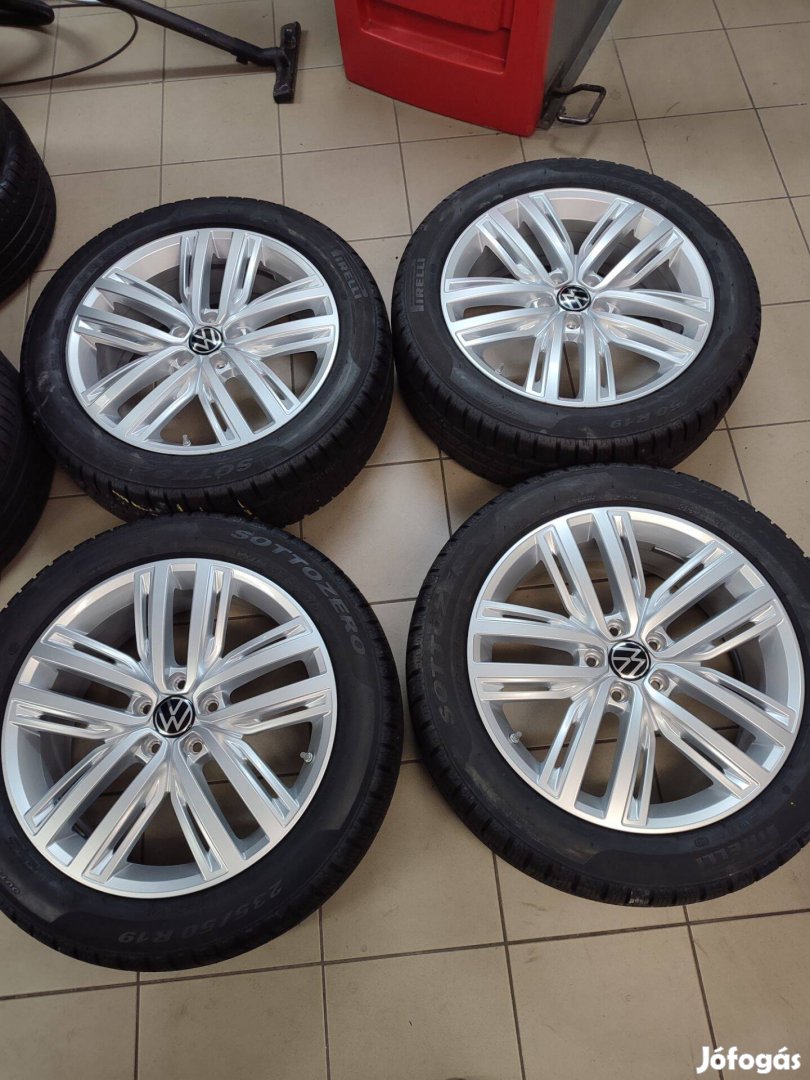 Alufelni 5x112 Volkswagen Tiguan gyári újszerű garnitúra 19