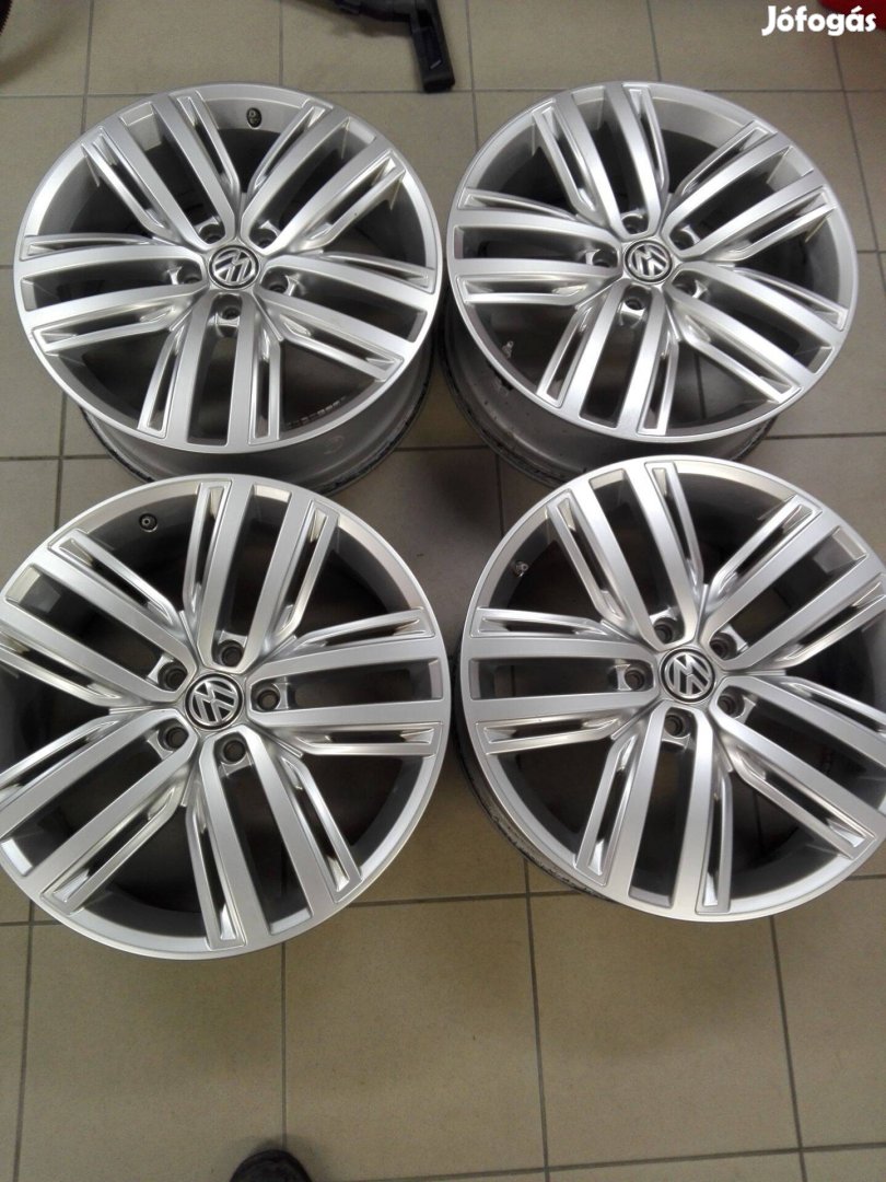 Alufelni 5x112 Volkswagen Tiguan gyári újszerű garnitúra 19"