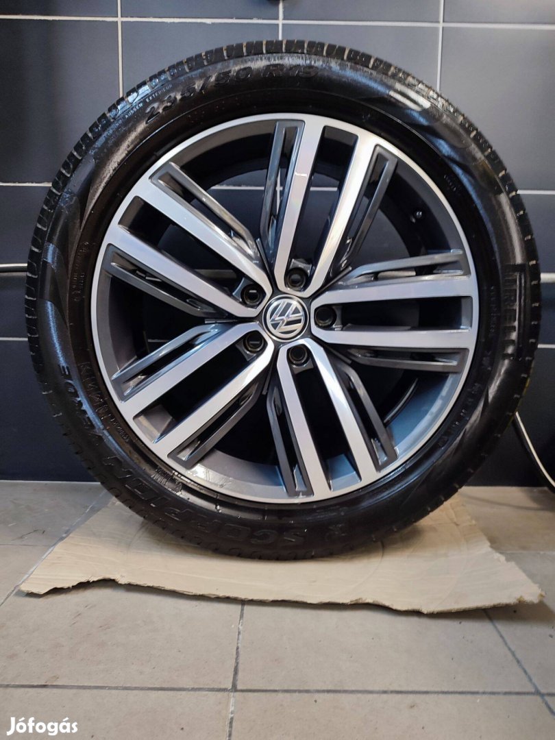 Alufelni 5x112 Volkswagen Tiguan gyári újszerű garnitúra 19 "méretben!