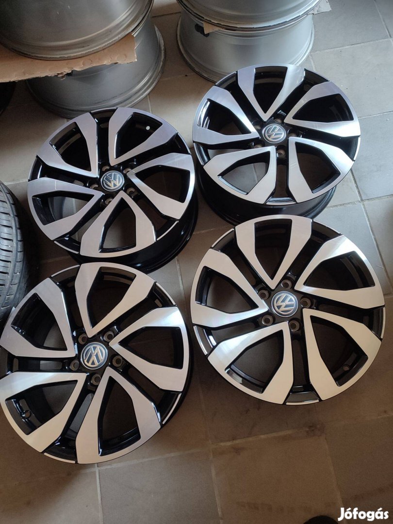 Alufelni 5x112 Volkswagen gyári új garnitúra 17"méretben!