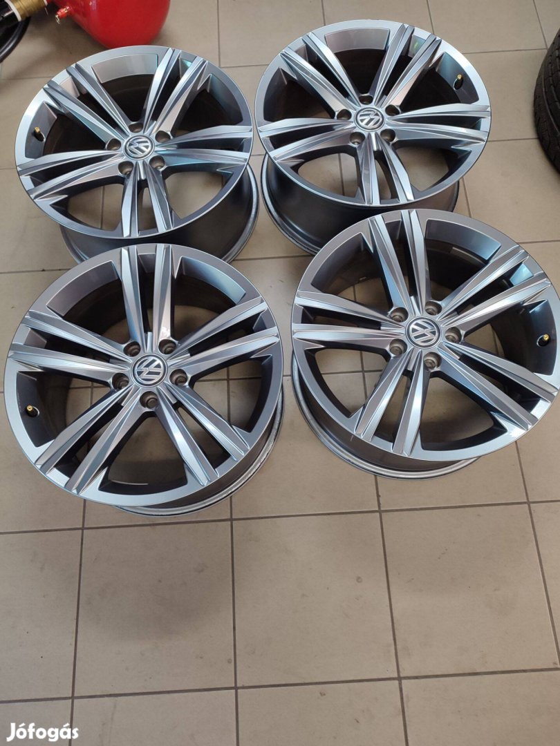Alufelni 5x112 Volkswagen gyári újszerű garnitúra 18"