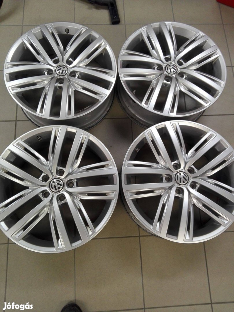 Alufelni 5x112 Volkswagen gyári újszerű garnitúra 19"