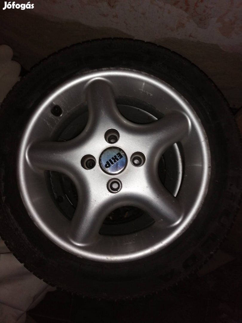 Alufelni Opelre vagy Suzukira. 