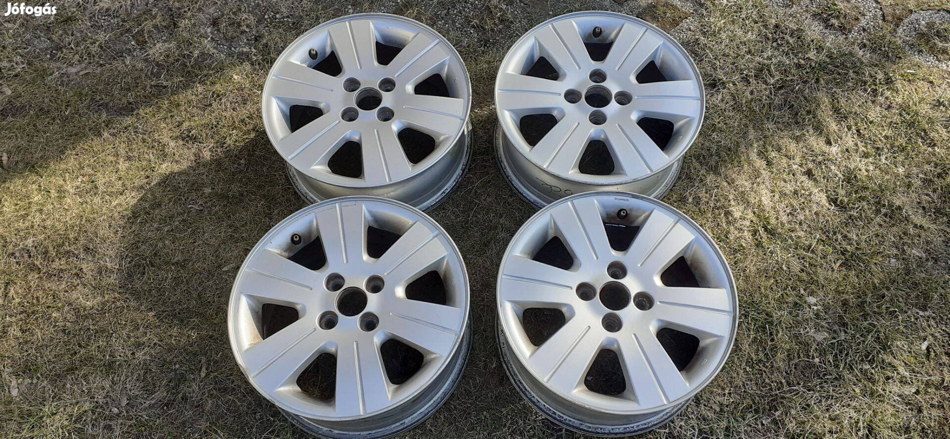 Alufelni eladó R15 4x100