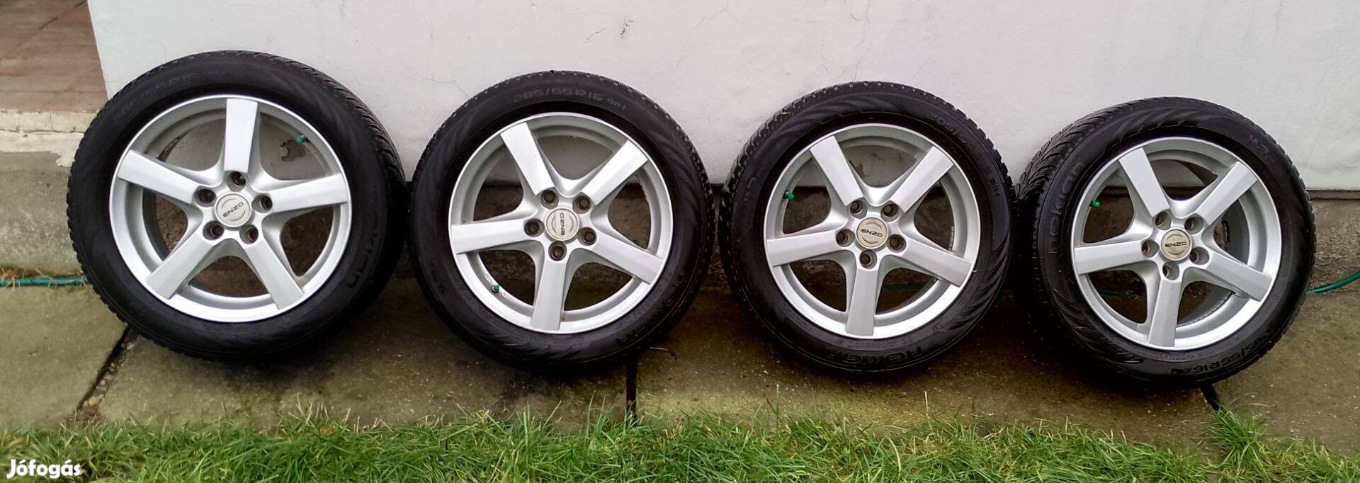 Alufelni téligumival 16" col (5x120 7Jx16 ET42) 4db