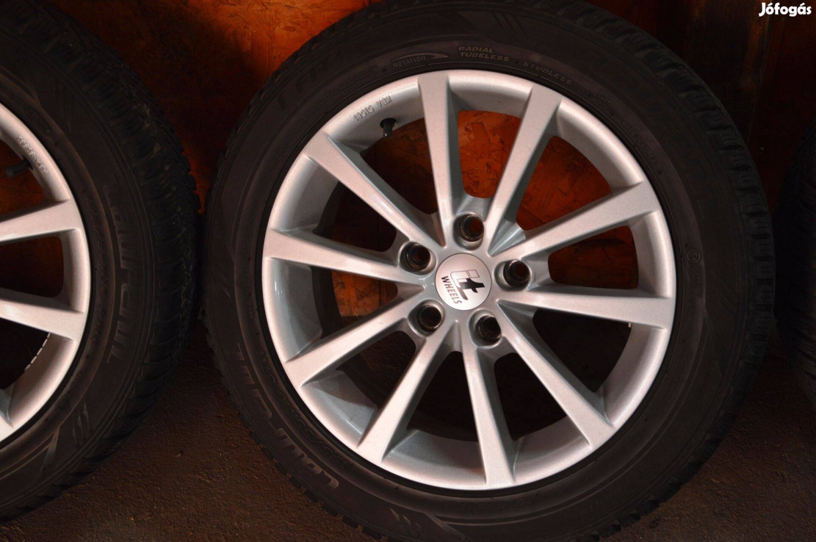 Alufelni téligumival 5x114,3 195/55R16