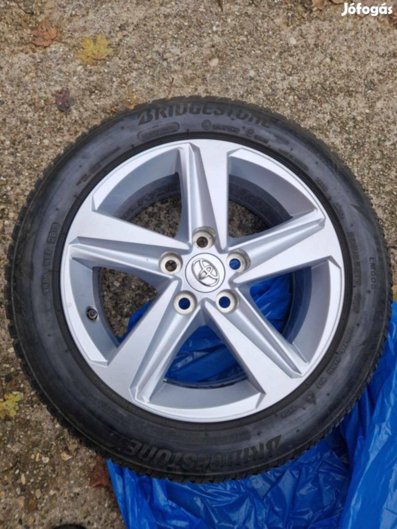 Alufelnis téli gumiabroncs (205/55R16)