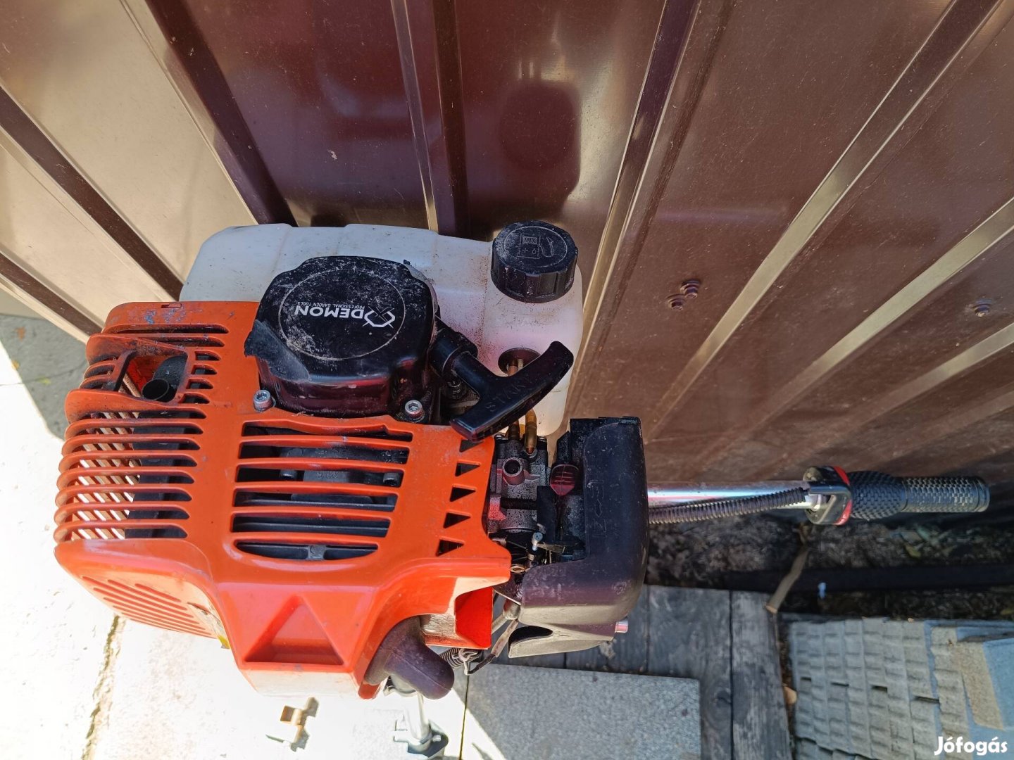 Alumínium csónak kétütemű motorral