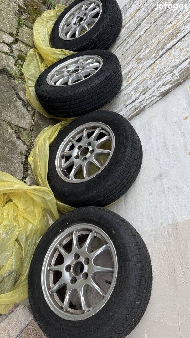 Aluminium felni 5x108 R15 jó gumikkal 