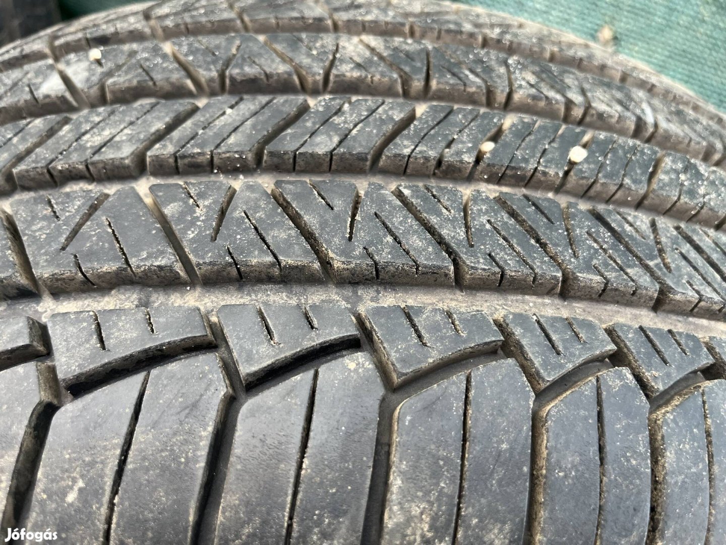 Aluminium felni SUV gumikal