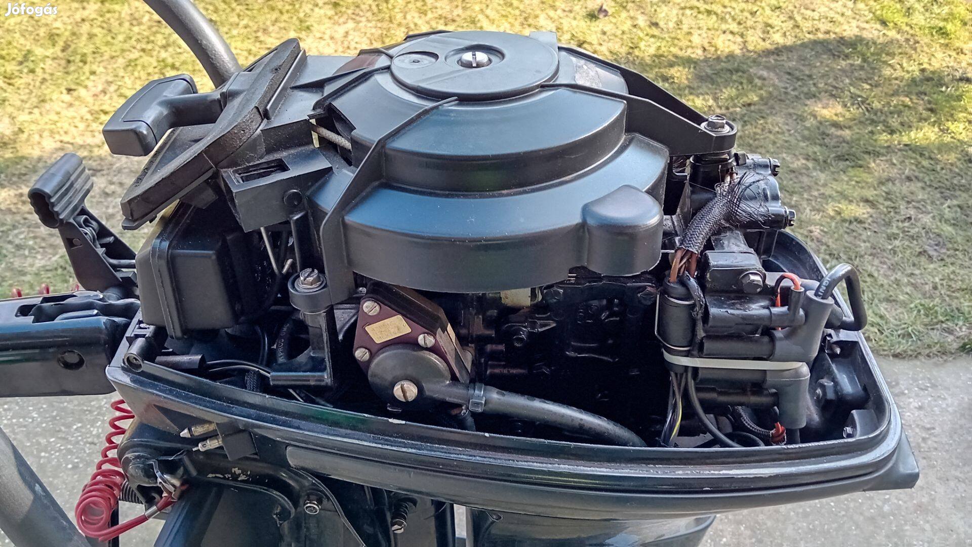 Alumínium horgászcsónakmotorral