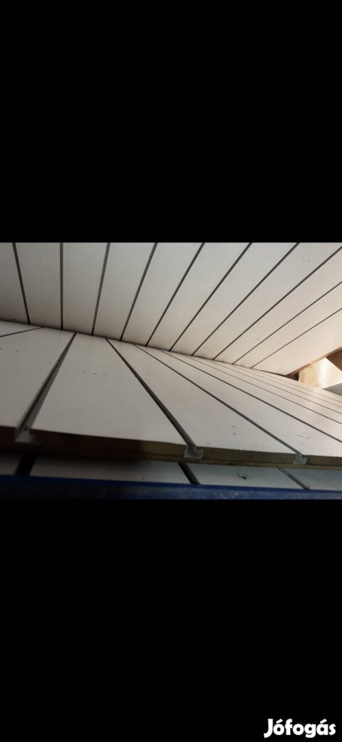 Alusínes panelek eladók.