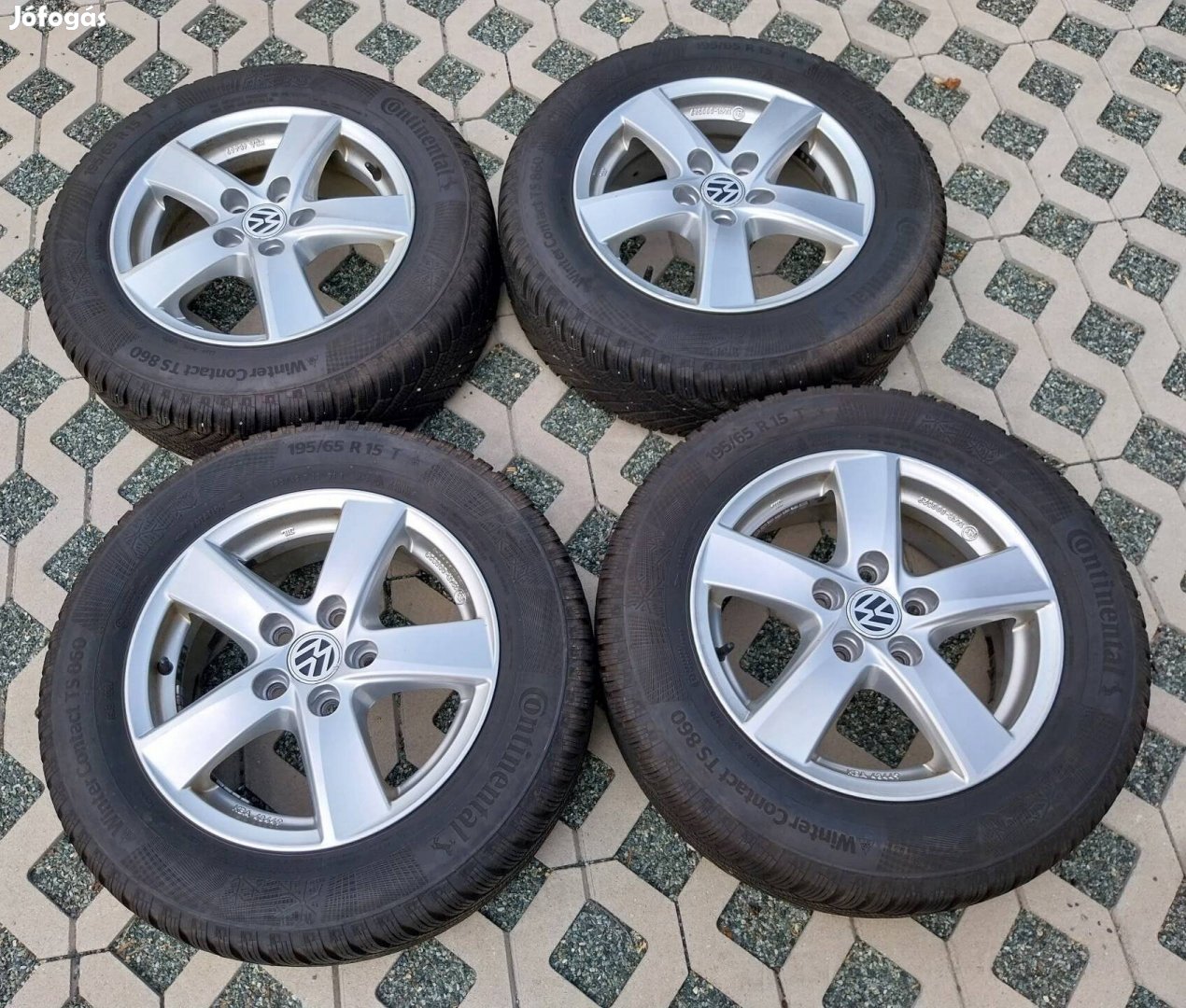 Alutec VW alufelni felni 5x112 15" 195/65 R15 téli gumival