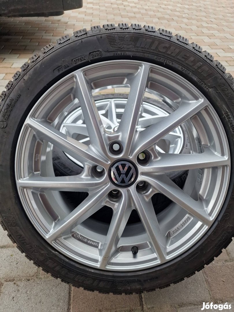 Alutec alufelni 17" 5x112 Et49 225/45r17 téligumival!