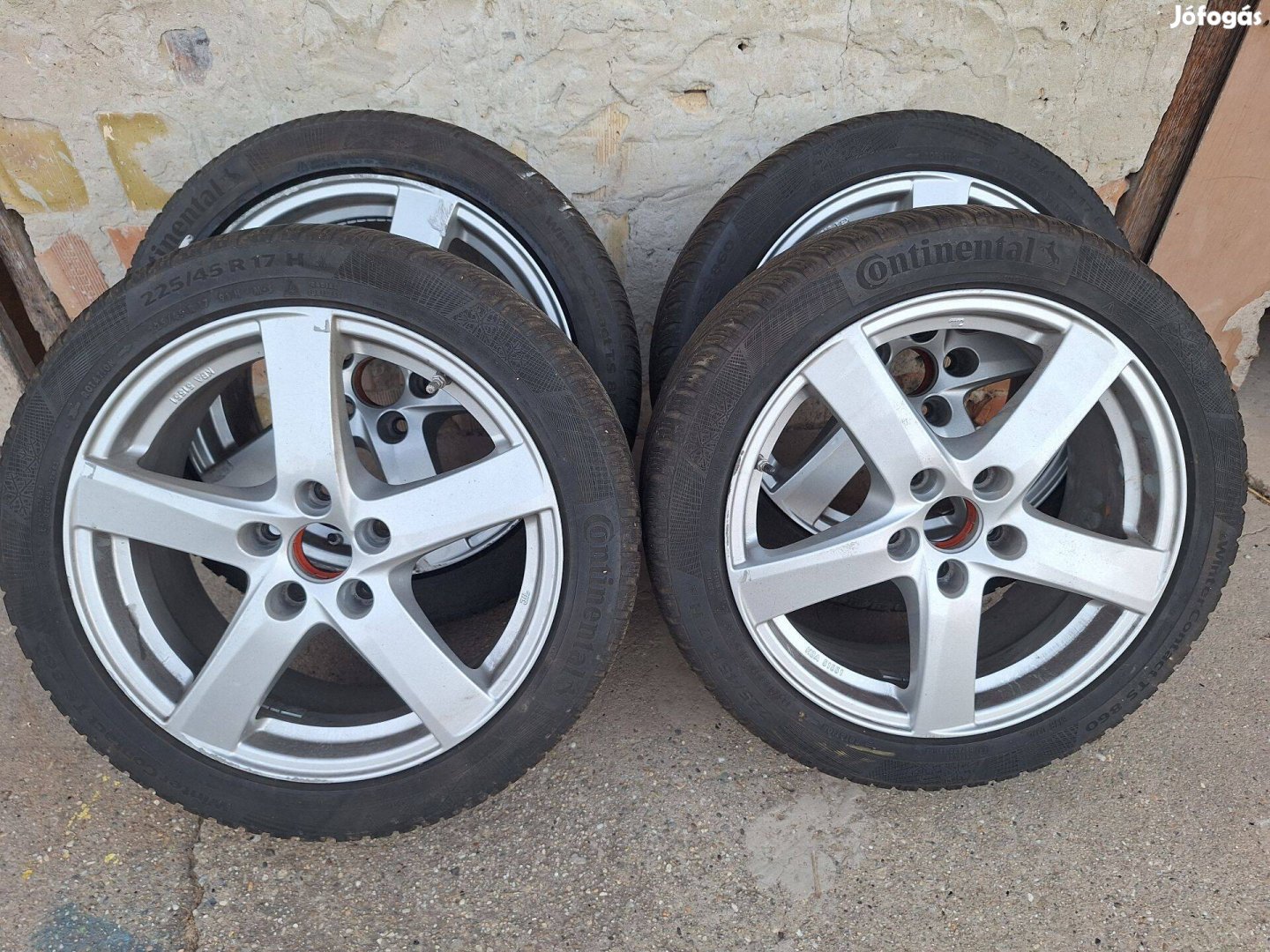 Alutec felni garnitúra 5x114,3 R17 Et50 70mm