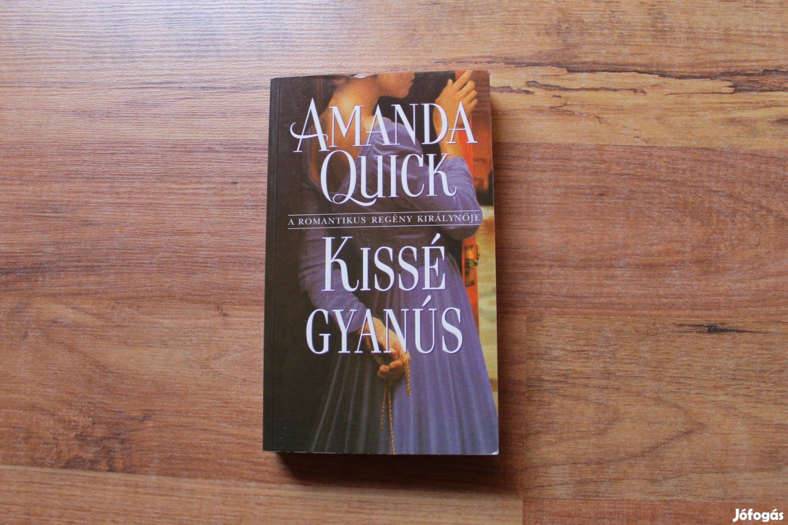 Amanda Quick - Kissé gyanús