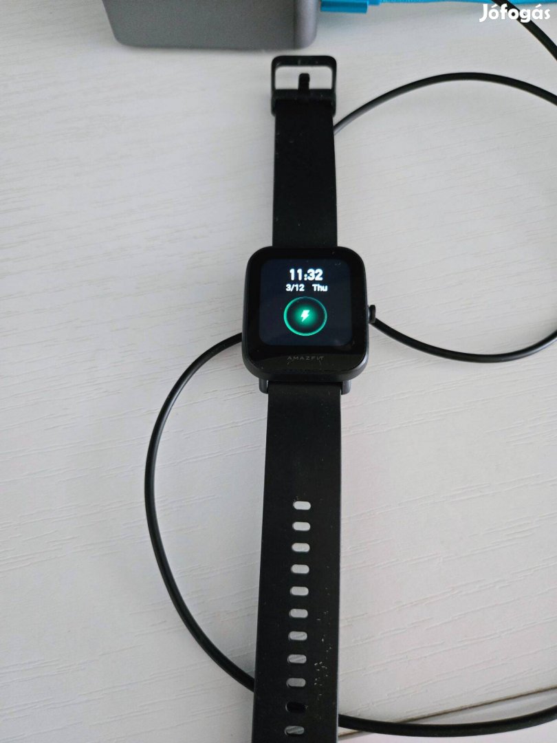 Amazfit Bip U Okosóra Megkímélt állapotban, töltőjével